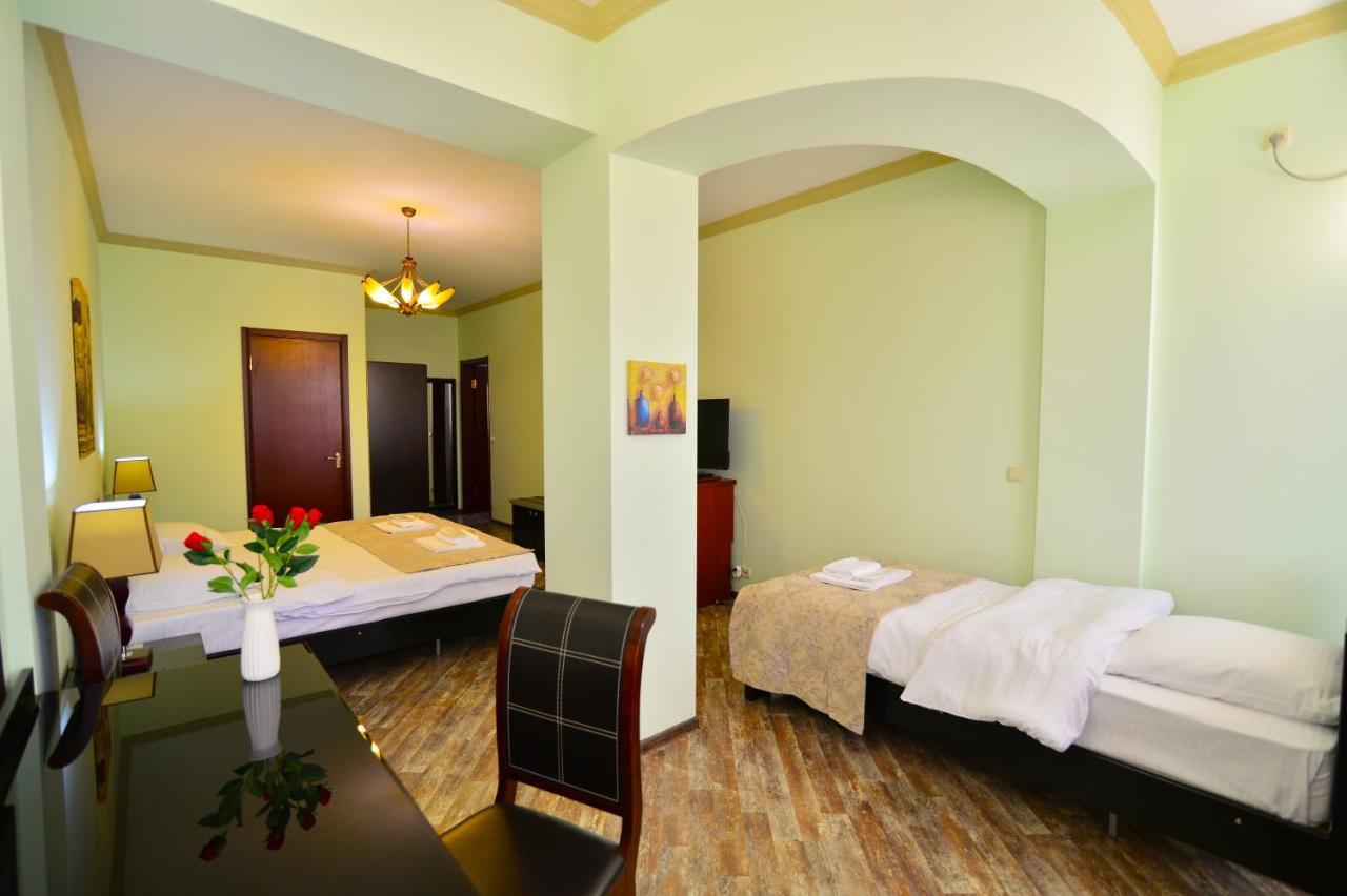 טביליסי Hotel Blissdom מראה חיצוני תמונה